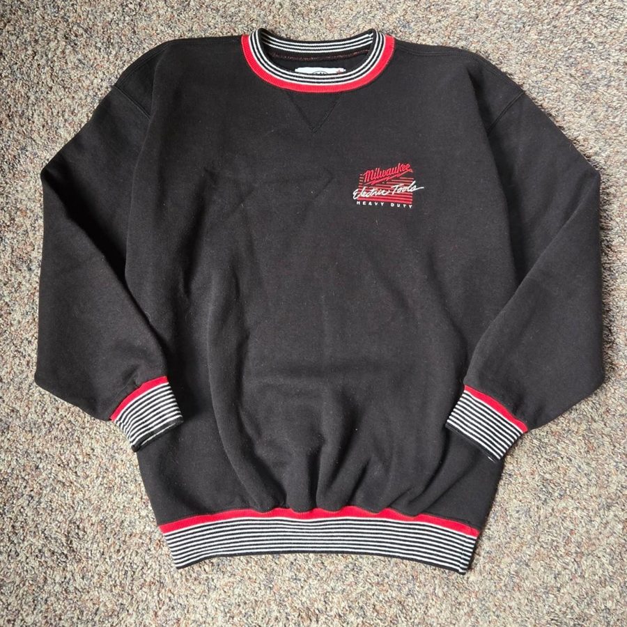 90s Milwaukee Electric Tools Heavy Duty embroidered black crewneck